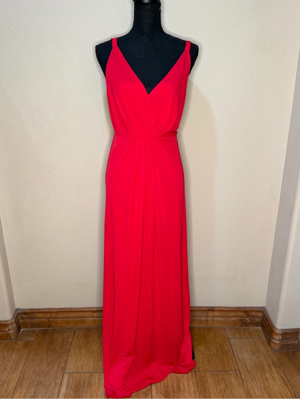 BCBGMaxAzria Red V-Neck Sleeveless Maxi Dress Sz S LIKE NEW